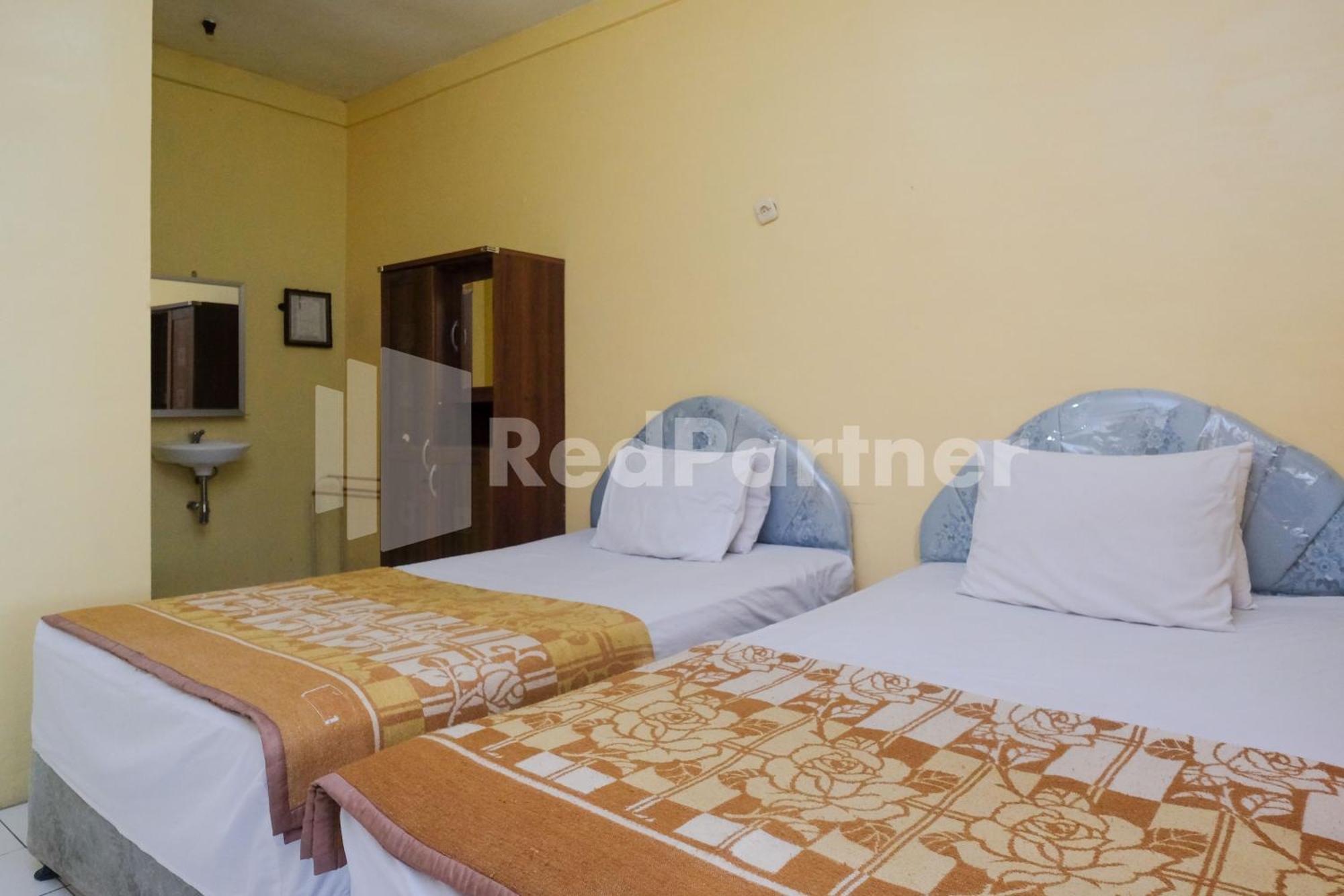 Hotel Sido Langgeng Tawangmangu Mitra Reddoorz Luaran gambar